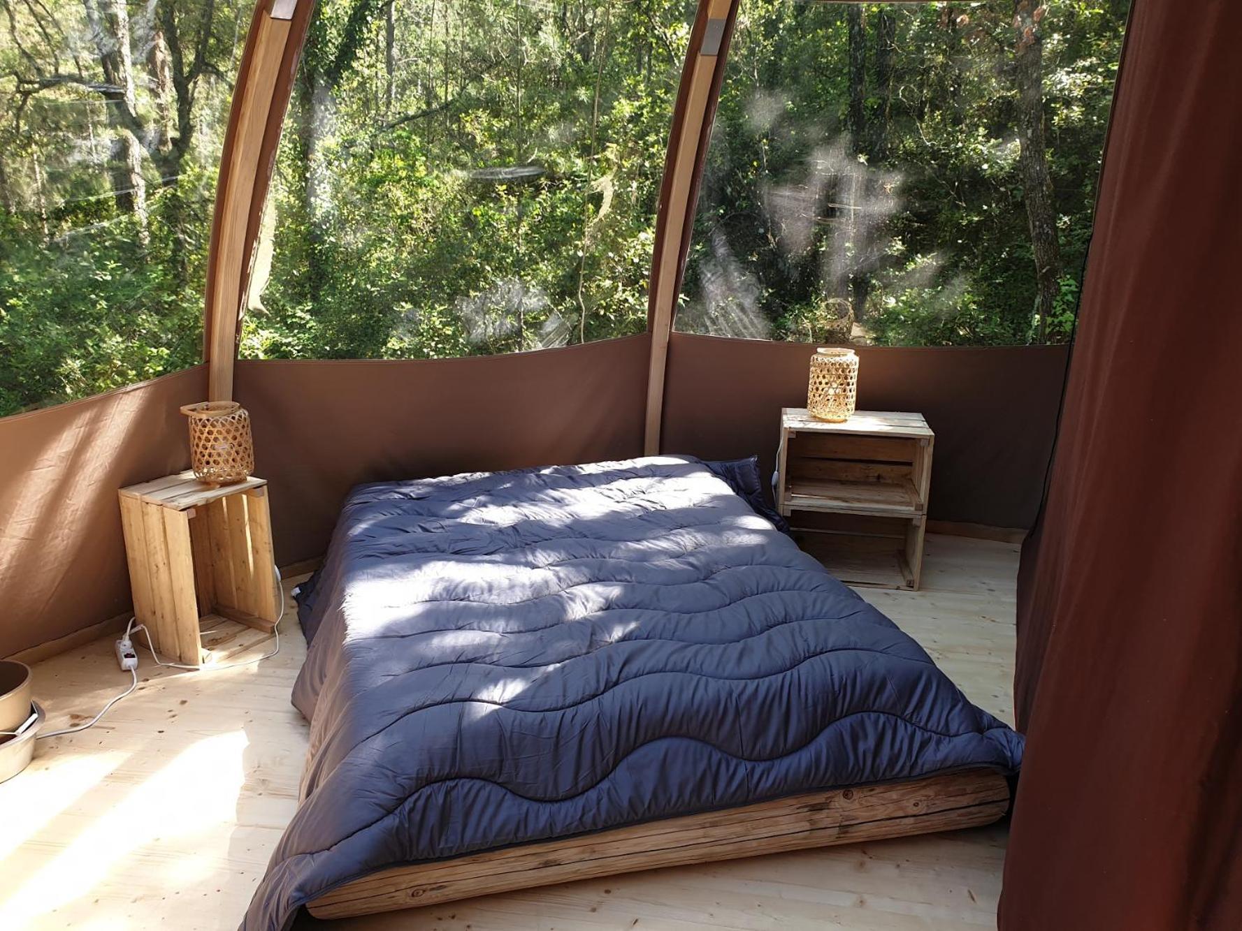 Camping De Graniers Monoblet Bagian luar foto